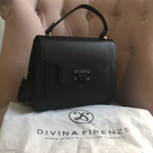 Divina Firenze Women’s Handbag
